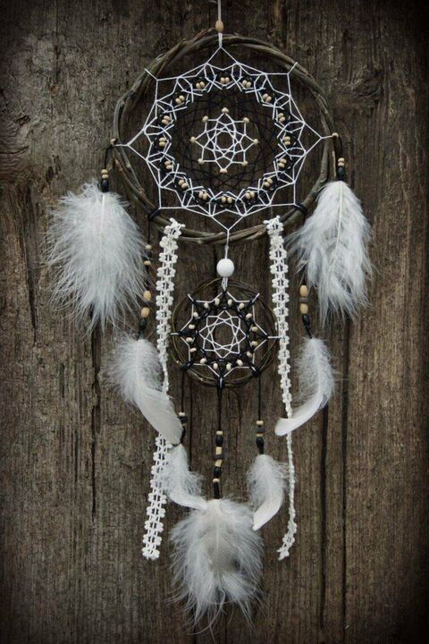 amulet dreamcatcher - protects from bad dreams